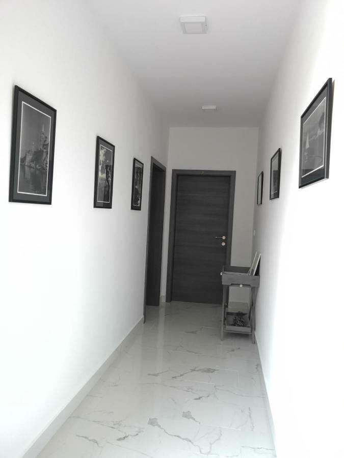 Apartments Mareta Раб Екстериор снимка